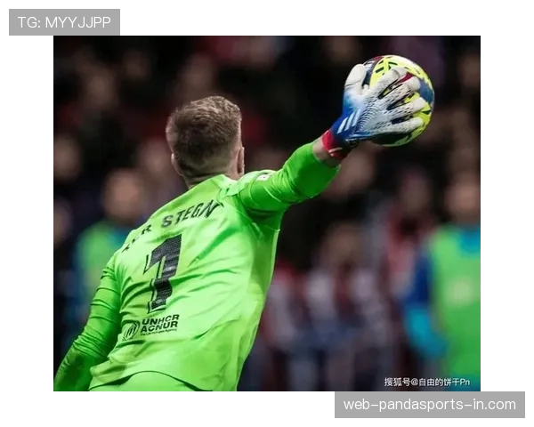 守门员犯规关键判定：禁区位置与故意性