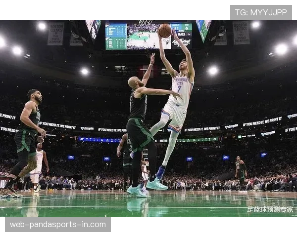 唐斯无球牵制力提升森林狼内线空间