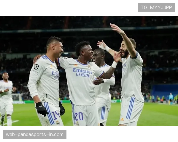 维尼修斯与阿森西奥：左路主力之争的战术适配性与效率差异在哪