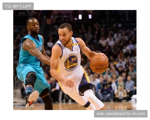 罗纳尔迪尼奥边路吊传效果爆发，助攻率提升显著引领本赛季进攻变化