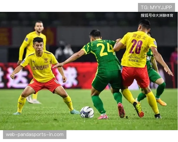 北京国安防守表现波动，问题根源与赛季走势影响分析